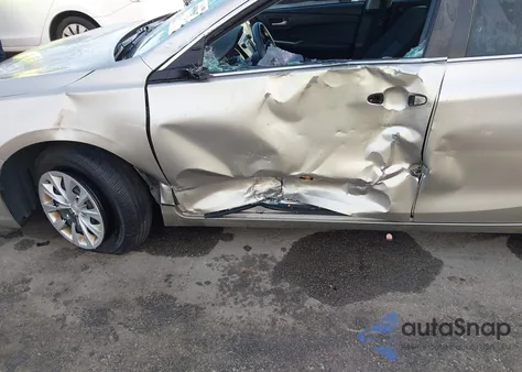 2015 Toyota Camry Le из США, поврежденный, VIN 4T4BF1FK5FR482053